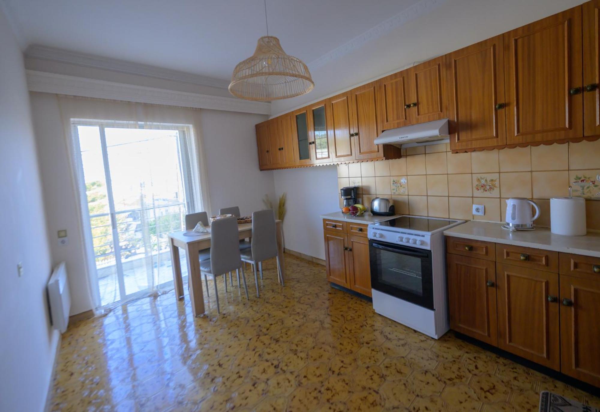 Kallithea Deluxe Mytilene Exterior photo